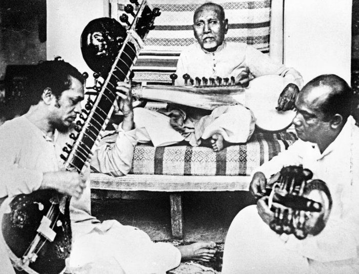 রবিশঙ্করের পণ্ডিত হয়ে ওঠার গল্প