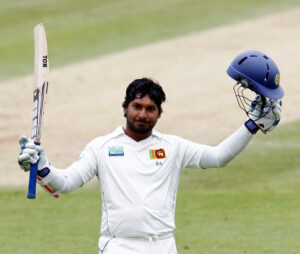 শব্দ দুটি একে অপরের সাথে প্রায় মিশে গেছে এ